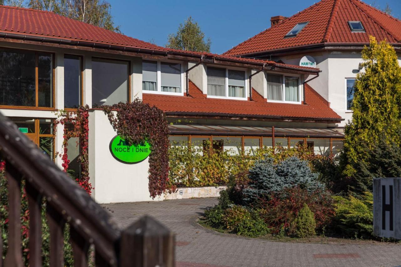 Noce I Dnie Hotell Postołowo Eksteriør bilde