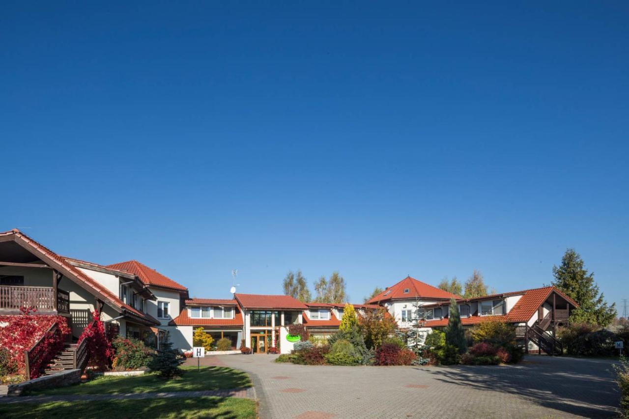 Noce I Dnie Hotell Postołowo Eksteriør bilde
